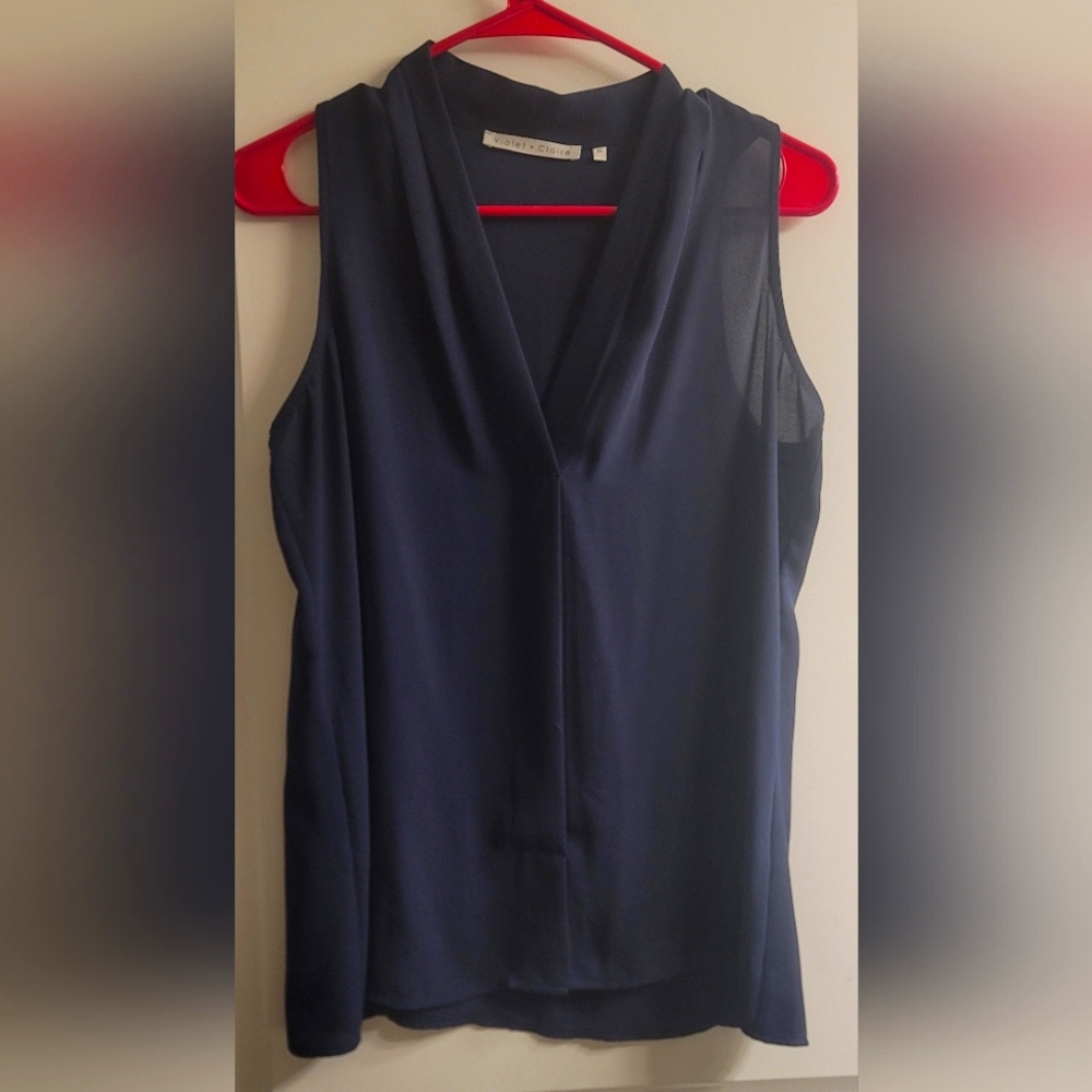 Violet & Claire Navy Blue Sleeveless Blouse in Medium